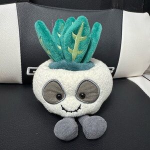 Jellycat Amuseables Skull Planter